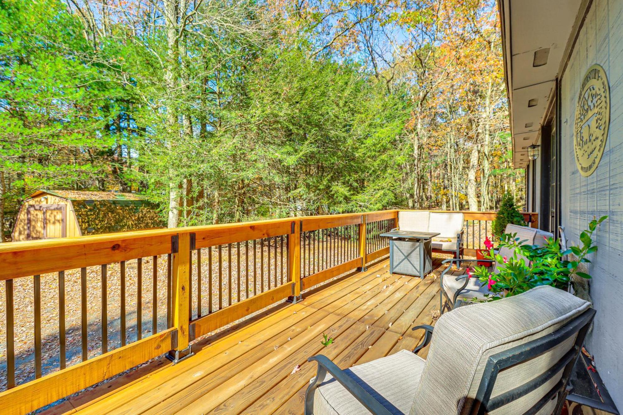 Quaint Jim Thorpe Cabin Retreat, Walk To Beach! Ngoại thất bức ảnh